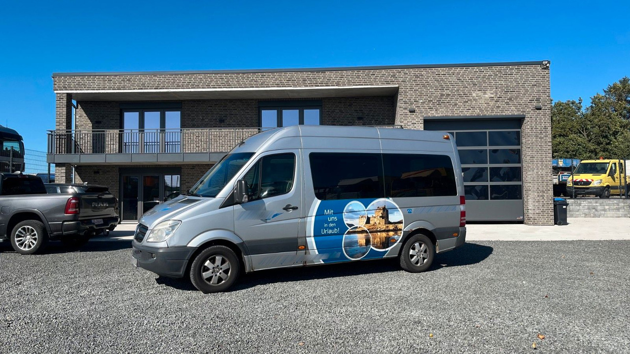 Kisbusz Mercedes-Benz Sprinter 315 CDI 9-Sitzer Standheizung: 1 kép.