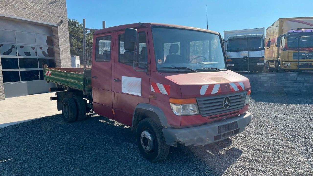 Mercedes-Benz Vario 614 DK Kipper Doka Mercedes-Benz Vario 614 DK Kipper Doka - Billenőplatós kisteherautó, Duplakabinos kisteherautó: 3 kép. Mercedes-Benz Vario 614 DK Kipper Doka Mercedes-Benz Vario 614 DK Kipper Doka - Billenőplatós kisteherautó, Duplakabinos kisteherautó: 3 kép.