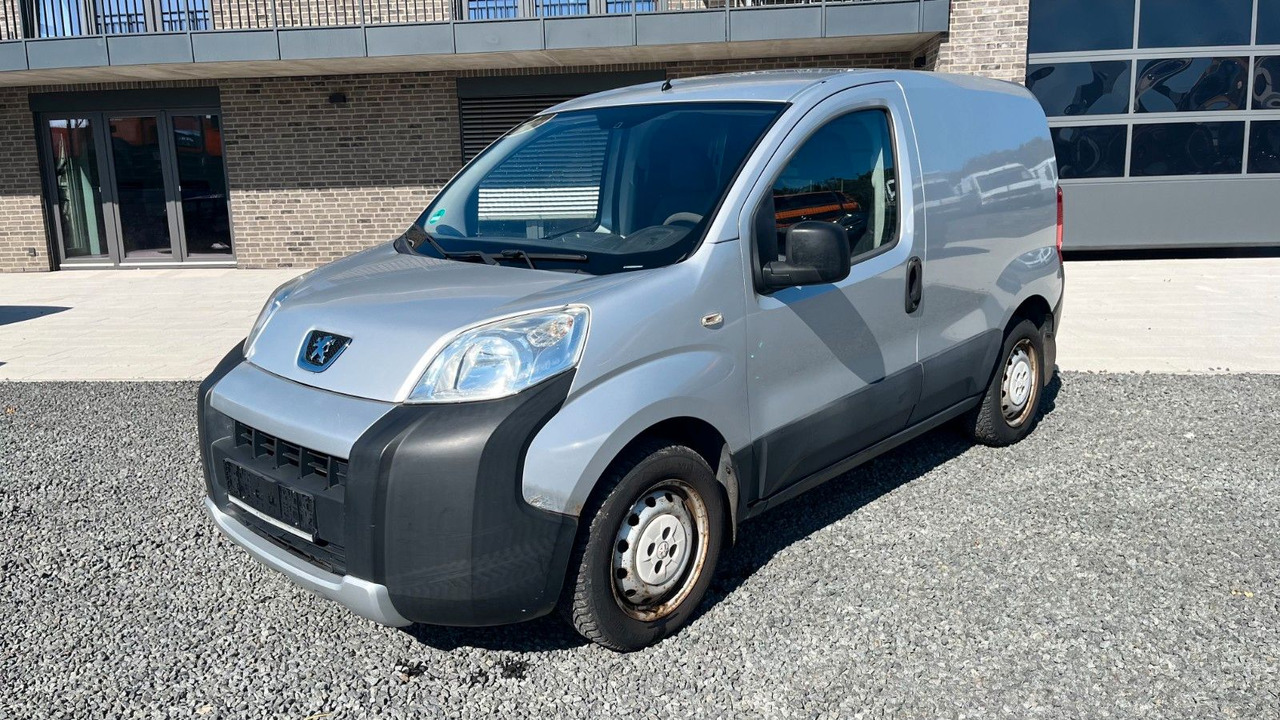 Peugeot Bipper Basis Kopfdichtungsschaden - Autó: 2 kép. Peugeot Bipper Basis Kopfdichtungsschaden - Autó: 2 kép.