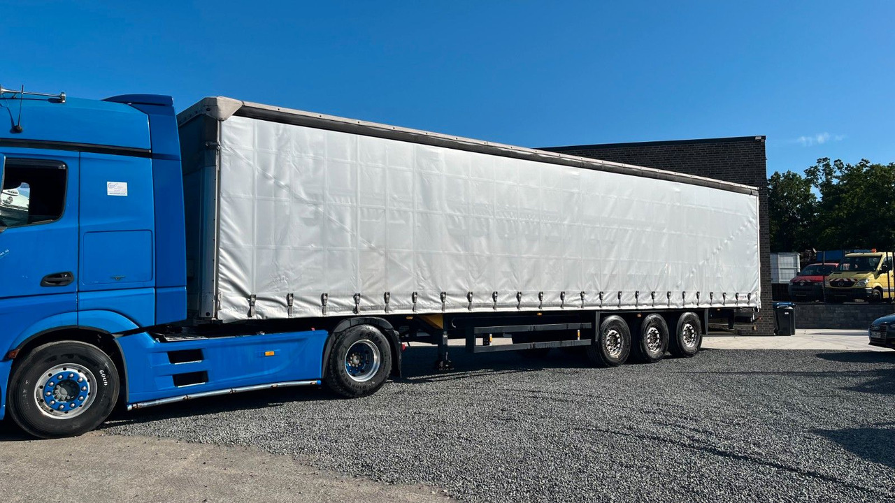 Schmitz Cargobull S01 Pritsche Plane Edscha Liftachse - Ponyvás félpótkocsi: 1 kép. Schmitz Cargobull S01 Pritsche Plane Edscha Liftachse - Ponyvás félpótkocsi: 1 kép.