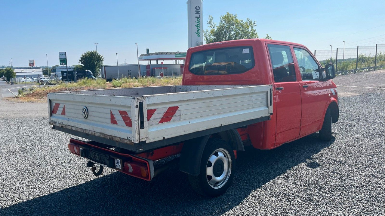 Volkswagen T5 Transporter Pritsche Doppelkabine Doka - Platós kisteherautó, Duplakabinos kisteherautó: 4 kép. Volkswagen T5 Transporter Pritsche Doppelkabine Doka - Platós kisteherautó, Duplakabinos kisteherautó: 4 kép.