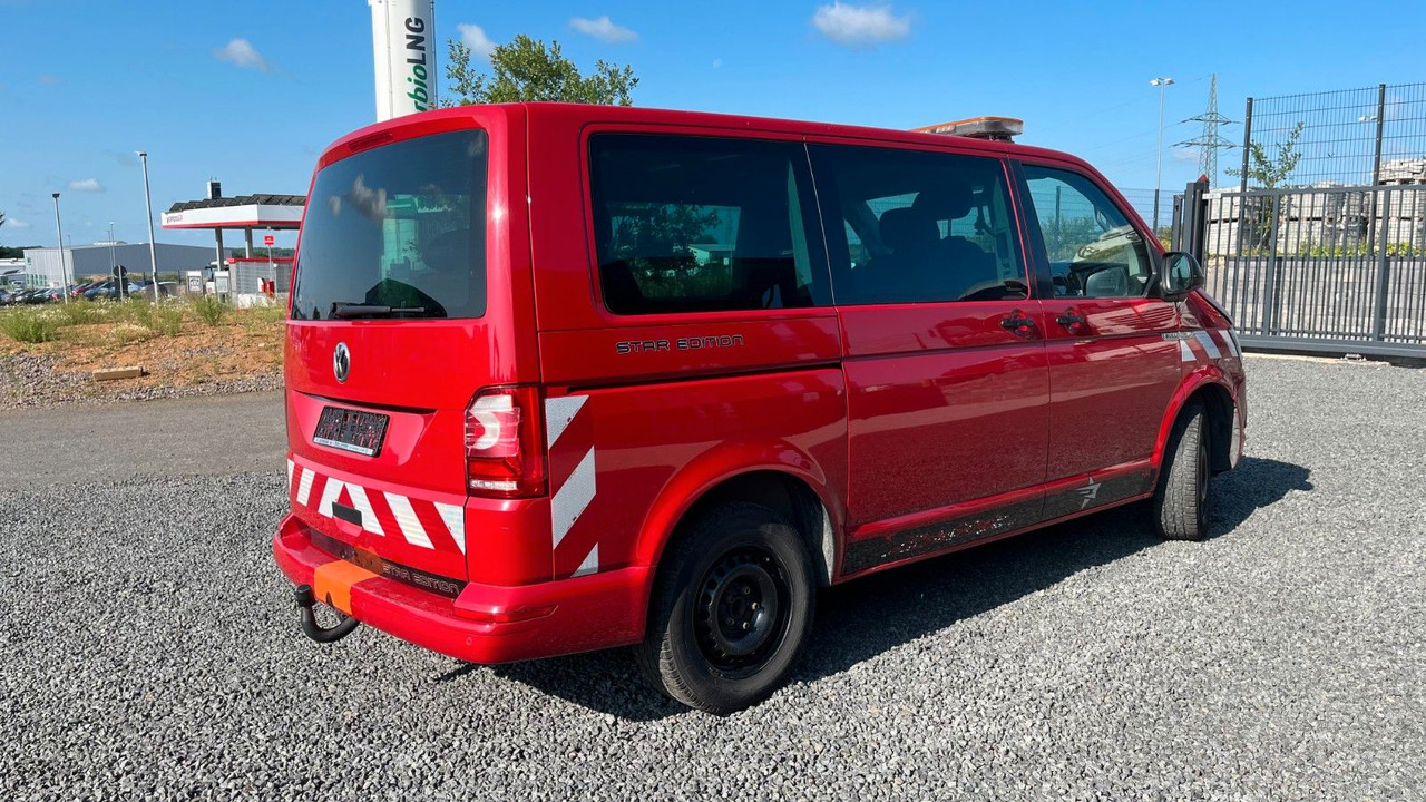 Volkswagen T6 Bus Multivan Trendline - Kisbusz: 4 kép. Volkswagen T6 Bus Multivan Trendline - Kisbusz: 4 kép.