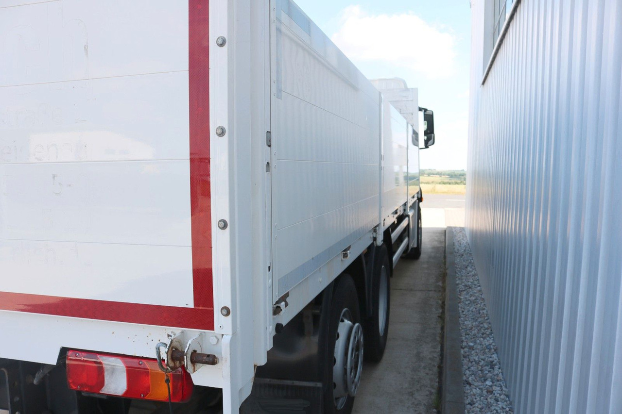 Mercedes-Benz Antos 2641L Prits. / Staplerhaltg. Stahltransp. - Platós teherautó: 4 kép. Mercedes-Benz Antos 2641L Prits. / Staplerhaltg. Stahltransp. - Platós teherautó: 4 kép.