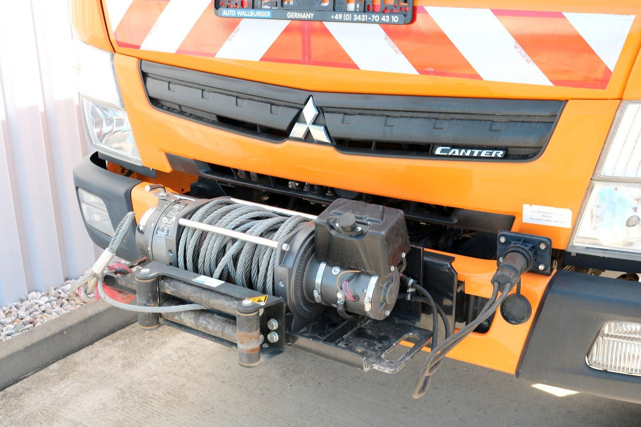 Mitsubishi CANTER 6C180 DOKA 4x4 KLIMA WINDE Standhz. 37tkm lízing Mitsubishi CANTER 6C180 DOKA 4x4 KLIMA WINDE Standhz. 37tkm: 7 kép.