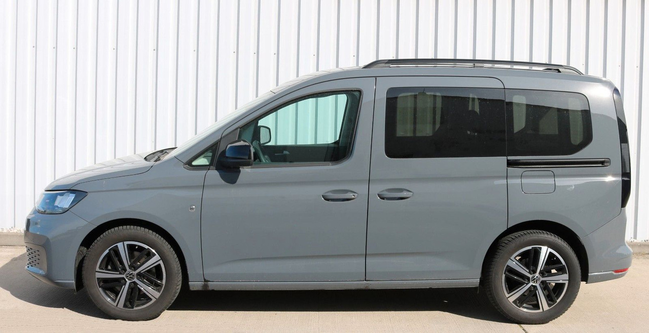 Volkswagen Caddy Life 2.0 TDI App Connect NAVI super Ausst. - Autó: 2 kép. Volkswagen Caddy Life 2.0 TDI App Connect NAVI super Ausst. - Autó: 2 kép.