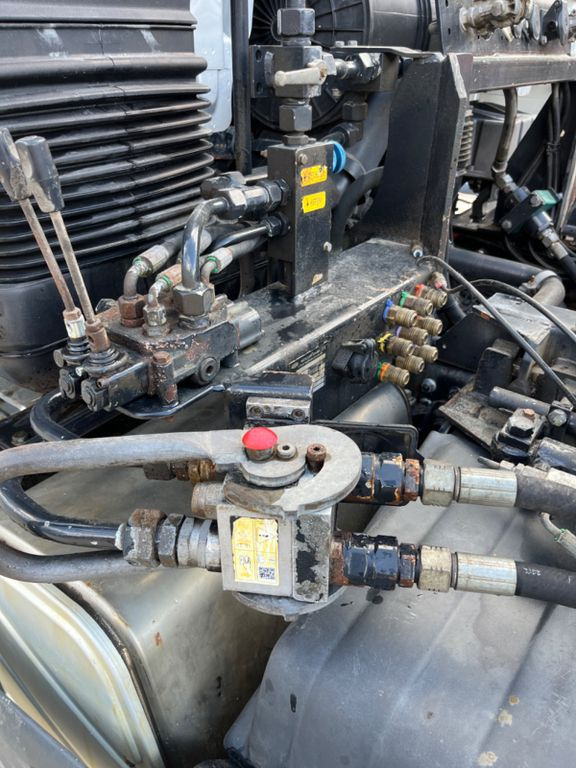 MAN TGS 33.480 6x4 Wechselsystem MAN TGS 33.480 6x4 Wechselsystem - Billenőplatós teherautó: 4 kép. MAN TGS 33.480 6x4 Wechselsystem MAN TGS 33.480 6x4 Wechselsystem - Billenőplatós teherautó: 4 kép.