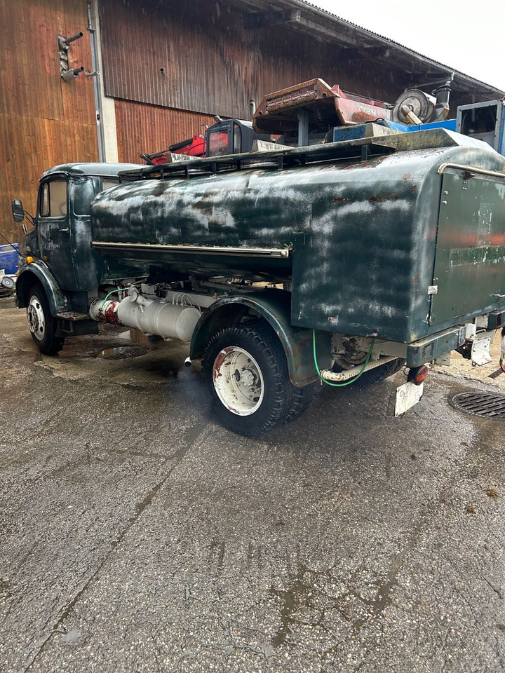 Mercedes-Benz L 911 4x2 Baujahr 1966 - Alvaz teherautó: 3 kép. Mercedes-Benz L 911 4x2 Baujahr 1966 - Alvaz teherautó: 3 kép.