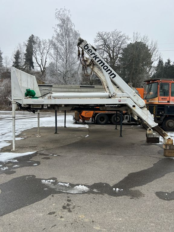 Nooteboom Absetzer Aufbau  - Konténerszállító: 1 kép. Nooteboom Absetzer Aufbau  - Konténerszállító: 1 kép.