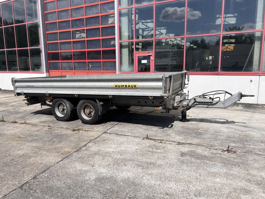 Humbaur htk105024 Tandemkipper- Tieflader - Pótkocsi billenőplatós: 2 kép. Humbaur htk105024 Tandemkipper- Tieflader - Pótkocsi billenőplatós: 2 kép.