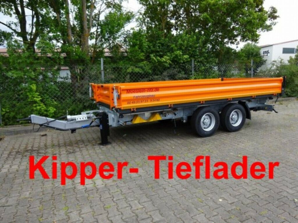 Möslein 13 t Tandem 3- Seitenkipper Tieflader-- Neufahr - Pótkocsi billenőplatós: 2 kép. Möslein 13 t Tandem 3- Seitenkipper Tieflader-- Neufahr - Pótkocsi billenőplatós: 2 kép.