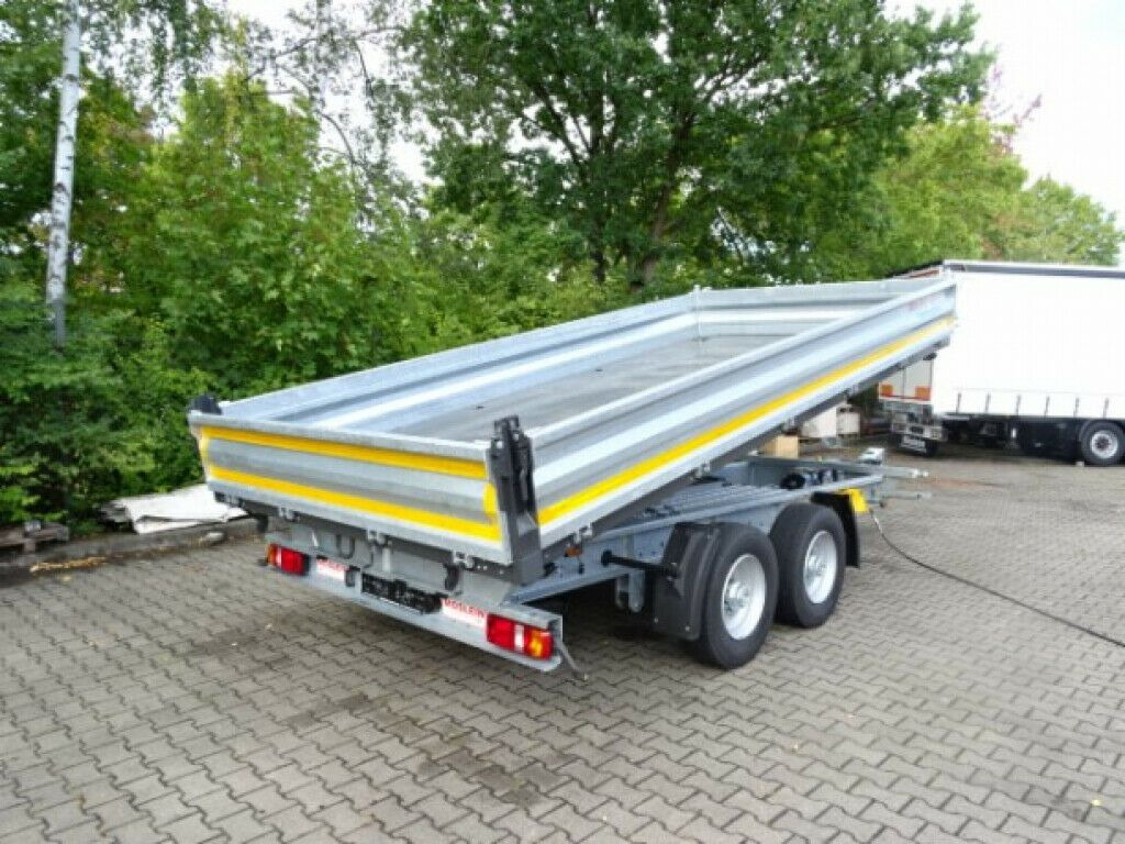 Möslein 13 t Tandem 3- Seitenkipper Tieflader-- Neufahr - Pótkocsi billenőplatós: 3 kép. Möslein 13 t Tandem 3- Seitenkipper Tieflader-- Neufahr - Pótkocsi billenőplatós: 3 kép.