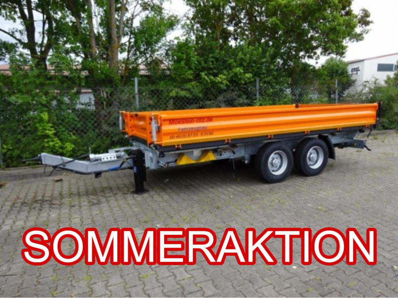 Möslein 13 t Tandem 3- Seitenkipper Tieflader-- Neufahr - Pótkocsi billenőplatós: 1 kép. Möslein 13 t Tandem 3- Seitenkipper Tieflader-- Neufahr - Pótkocsi billenőplatós: 1 kép.