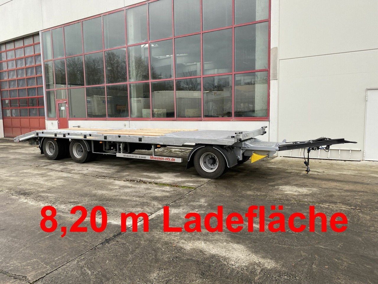 Möslein 3 Achs Tieflader gerader Ladefläche 8,10 m,Neuf - Pótkocsi mélybölcsős: 1 kép. Möslein 3 Achs Tieflader gerader Ladefläche 8,10 m,Neuf - Pótkocsi mélybölcsős: 1 kép.