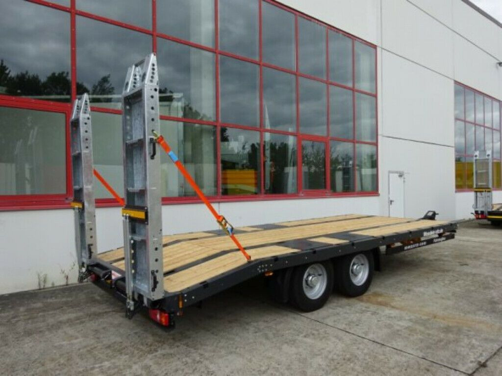 Möslein Neuer Tandemtieflader 13 t GG, 6,28 m Ladefläch - Pótkocsi mélybölcsős: 2 kép. Möslein Neuer Tandemtieflader 13 t GG, 6,28 m Ladefläch - Pótkocsi mélybölcsős: 2 kép.