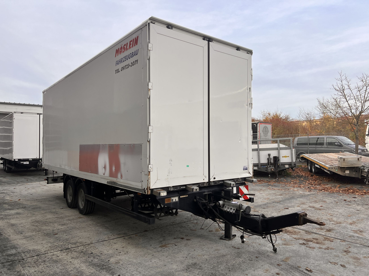 Möslein TKO 105 D Schwebheim Tandem- Koffer- Anhänger, Durchladbar - Pótkocsi dobozos: 4 kép. Möslein TKO 105 D Schwebheim Tandem- Koffer- Anhänger, Durchladbar - Pótkocsi dobozos: 4 kép.