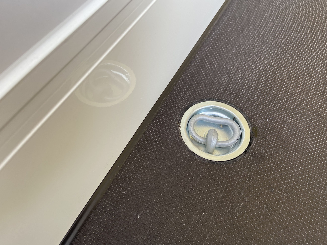 Möslein TKO105 D-L 7 m Tandem Koffer, Ladebordwand 1,5 t + DurchladbarNeufahrzeug -- - Pótkocsi dobozos: 5 kép. Möslein TKO105 D-L 7 m Tandem Koffer, Ladebordwand 1,5 t + DurchladbarNeufahrzeug -- - Pótkocsi dobozos: 5 kép.