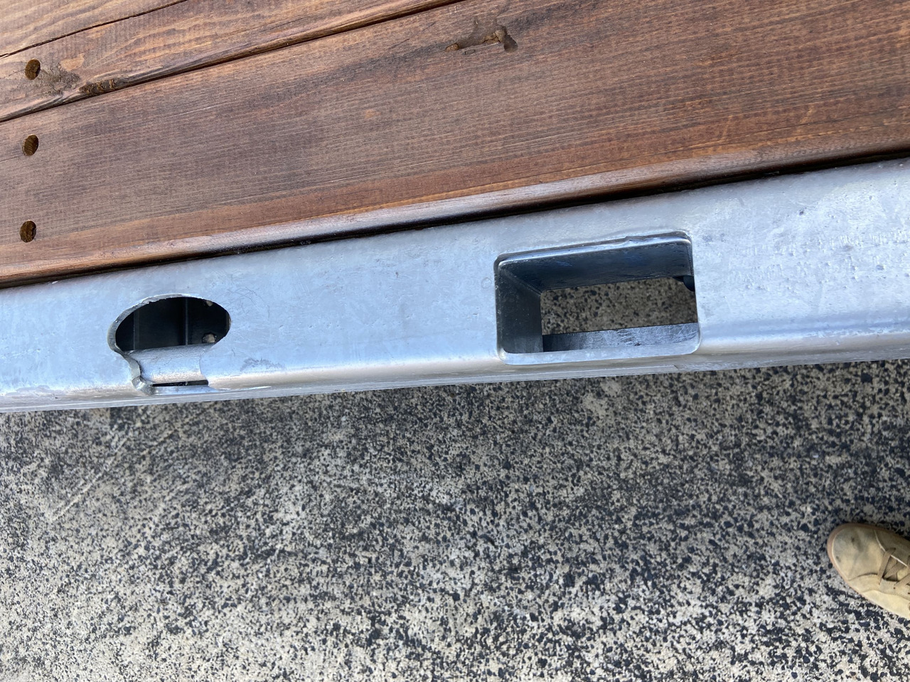 Möslein TT21- 7,2 21 t Tandemtieflader, Luftgefedert, NEU - Pótkocsi mélybölcsős: 4 kép. Möslein TT21- 7,2 21 t Tandemtieflader, Luftgefedert, NEU - Pótkocsi mélybölcsős: 4 kép.