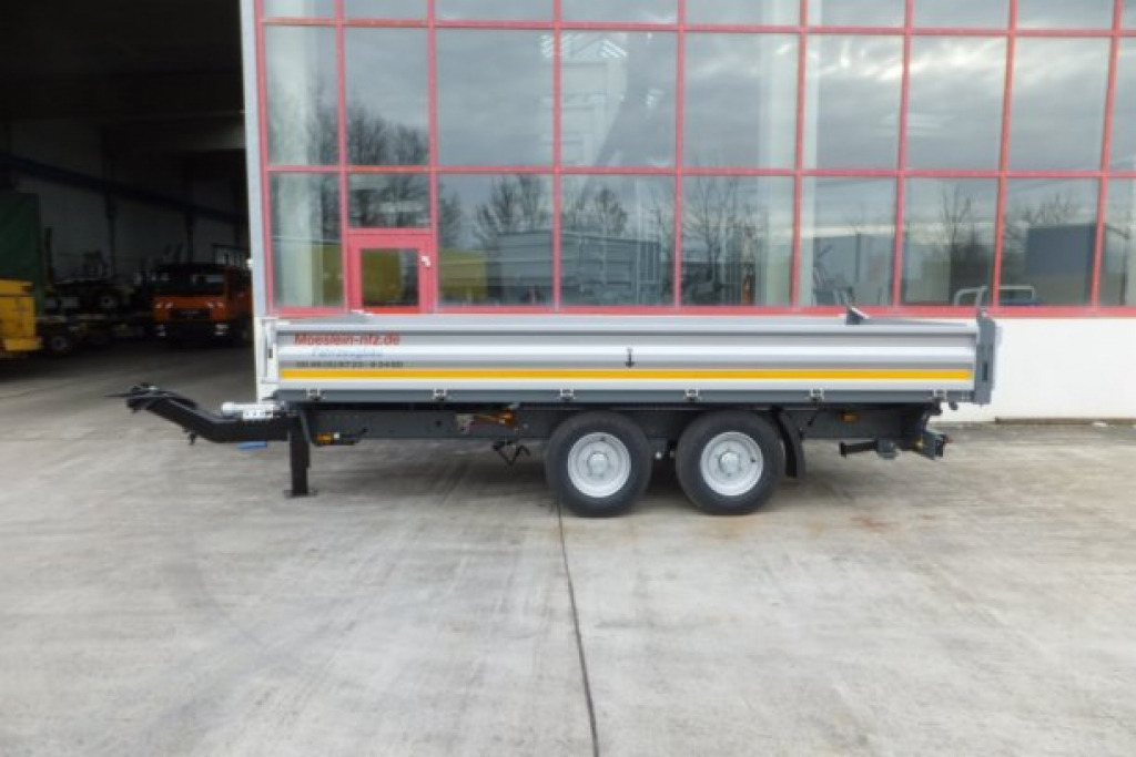 Möslein TTD 11 Weiß neuer Tandem 3- Seitenkipper Tieflader-- Neufahrzeug -- - Pótkocsi billenőplatós: 2 kép. Möslein TTD 11 Weiß neuer Tandem 3- Seitenkipper Tieflader-- Neufahrzeug -- - Pótkocsi billenőplatós: 2 kép.