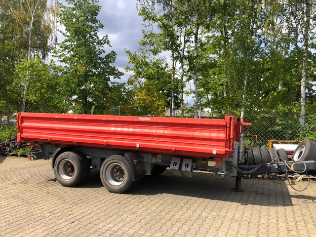 Möslein TTD 19 Schwebheim 19 t Tandemkipper- Tieflader - Pótkocsi billenőplatós: 2 kép. Möslein TTD 19 Schwebheim 19 t Tandemkipper- Tieflader - Pótkocsi billenőplatós: 2 kép.