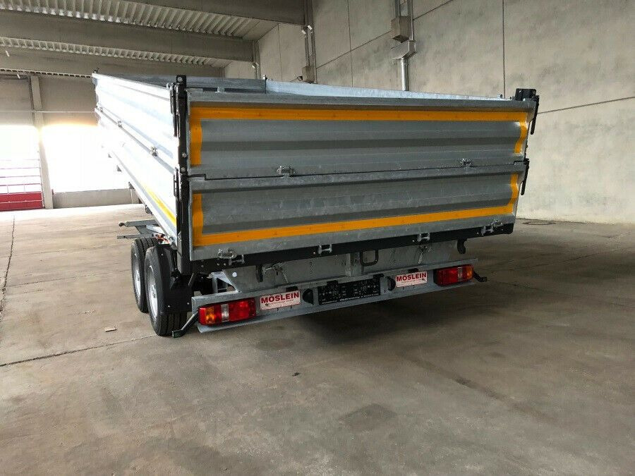 Möslein neuer Tandem 3- Seitenkipper Tiefladermit Bordw - Pótkocsi billenőplatós: 4 kép. Möslein neuer Tandem 3- Seitenkipper Tiefladermit Bordw - Pótkocsi billenőplatós: 4 kép.