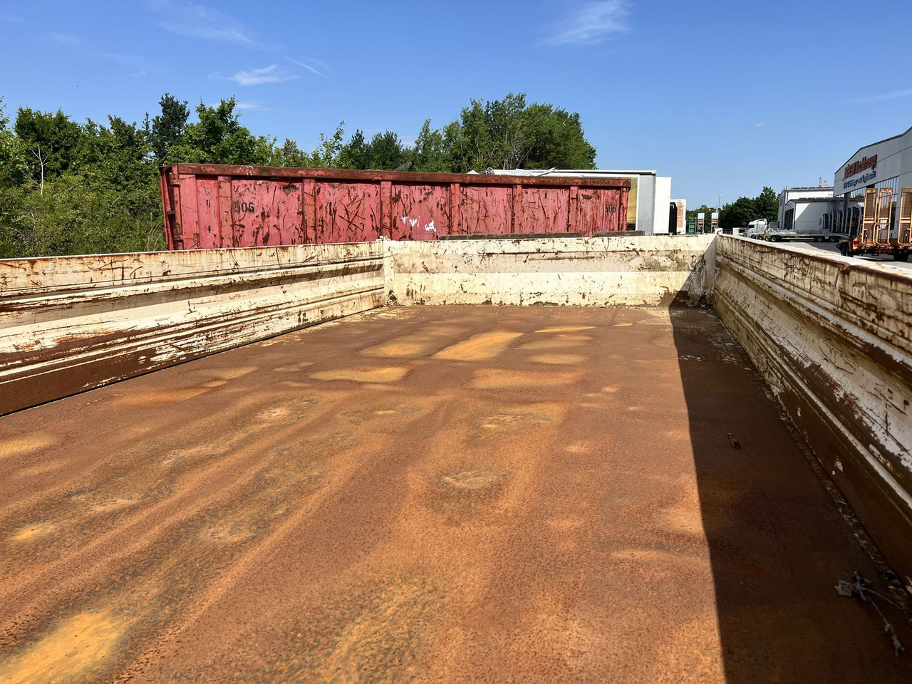 Müller-Mitteltal 13,5 t Tandemkipper- Tieflader - Pótkocsi billenőplatós: 5 kép. Müller-Mitteltal 13,5 t Tandemkipper- Tieflader - Pótkocsi billenőplatós: 5 kép.
