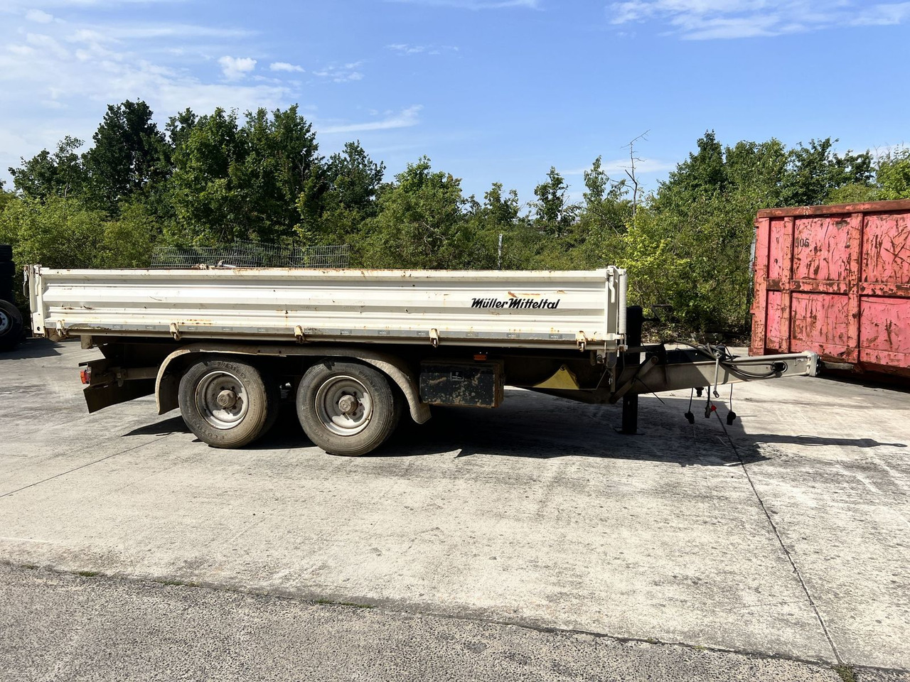 Müller-Mitteltal 13,5 t Tandemkipper- Tieflader - Pótkocsi billenőplatós: 1 kép. Müller-Mitteltal 13,5 t Tandemkipper- Tieflader - Pótkocsi billenőplatós: 1 kép.