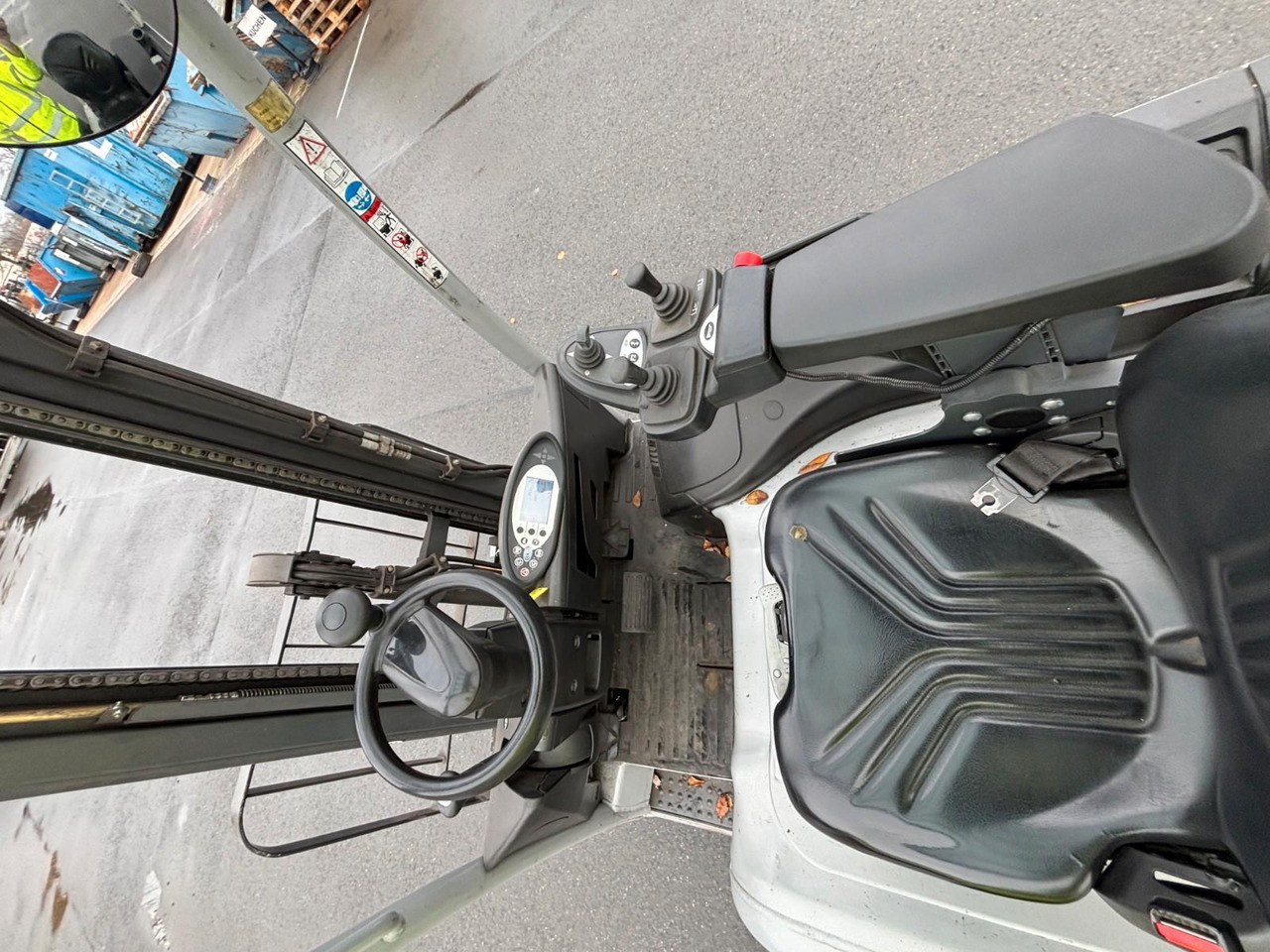 Still RX 20/18 3 Rad Stapler - Elektromos targonca: 4 kép. Still RX 20/18 3 Rad Stapler - Elektromos targonca: 4 kép.