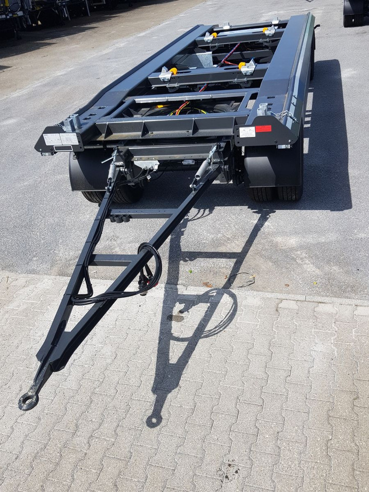 Außenroller 20 AR - Multiliftes/ Konténerszállító pótkocsi: 5 kép. Außenroller 20 AR - Multiliftes/ Konténerszállító pótkocsi: 5 kép.