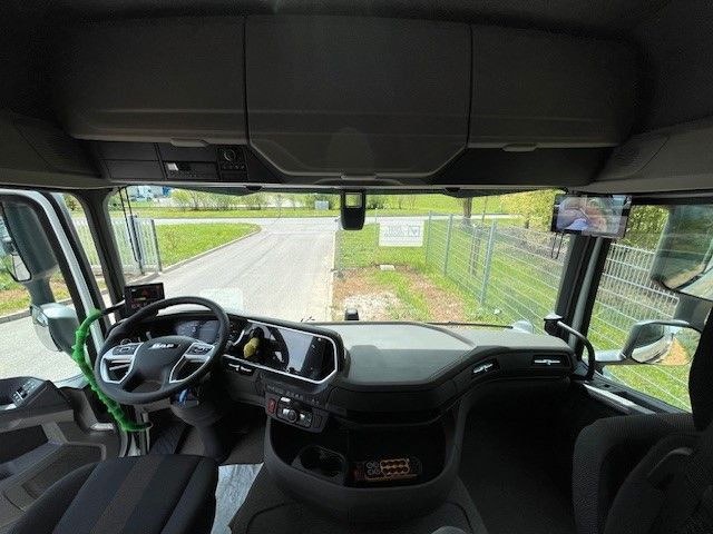 Horgos rakodó teherautó DAF FAN XF 480 NGD: 14 kép. Horgos rakodó teherautó DAF FAN XF 480 NGD: 14 kép.