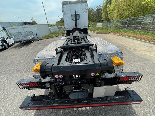 Horgos rakodó teherautó DAF FAN XF 480 NGD: 9 kép. Horgos rakodó teherautó DAF FAN XF 480 NGD: 9 kép.