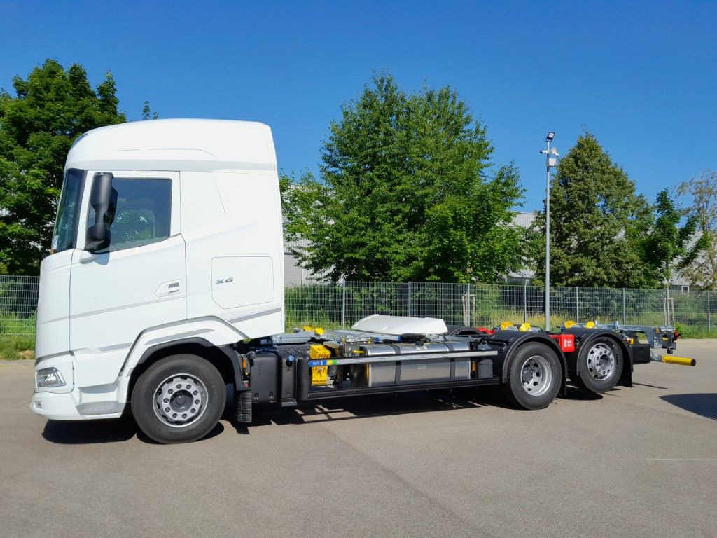 DAF FAN XG 480 Multiwechsler 1120-1320 - Cserefelépítményes teherautó: 4 kép. DAF FAN XG 480 Multiwechsler 1120-1320 - Cserefelépítményes teherautó: 4 kép.
