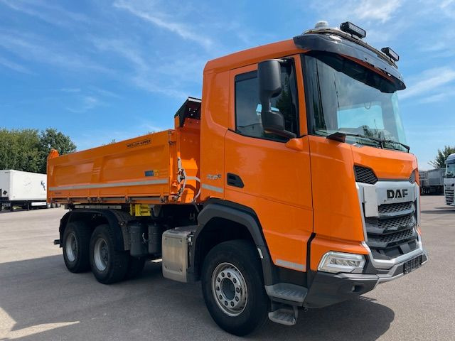 DAF FAT XFC 530 Meiller Trigenius D316 DAF FAT XFC 530 Meiller Trigenius D316 - Billenőplatós teherautó: 1 kép. DAF FAT XFC 530 Meiller Trigenius D316 DAF FAT XFC 530 Meiller Trigenius D316 - Billenőplatós teherautó: 1 kép.