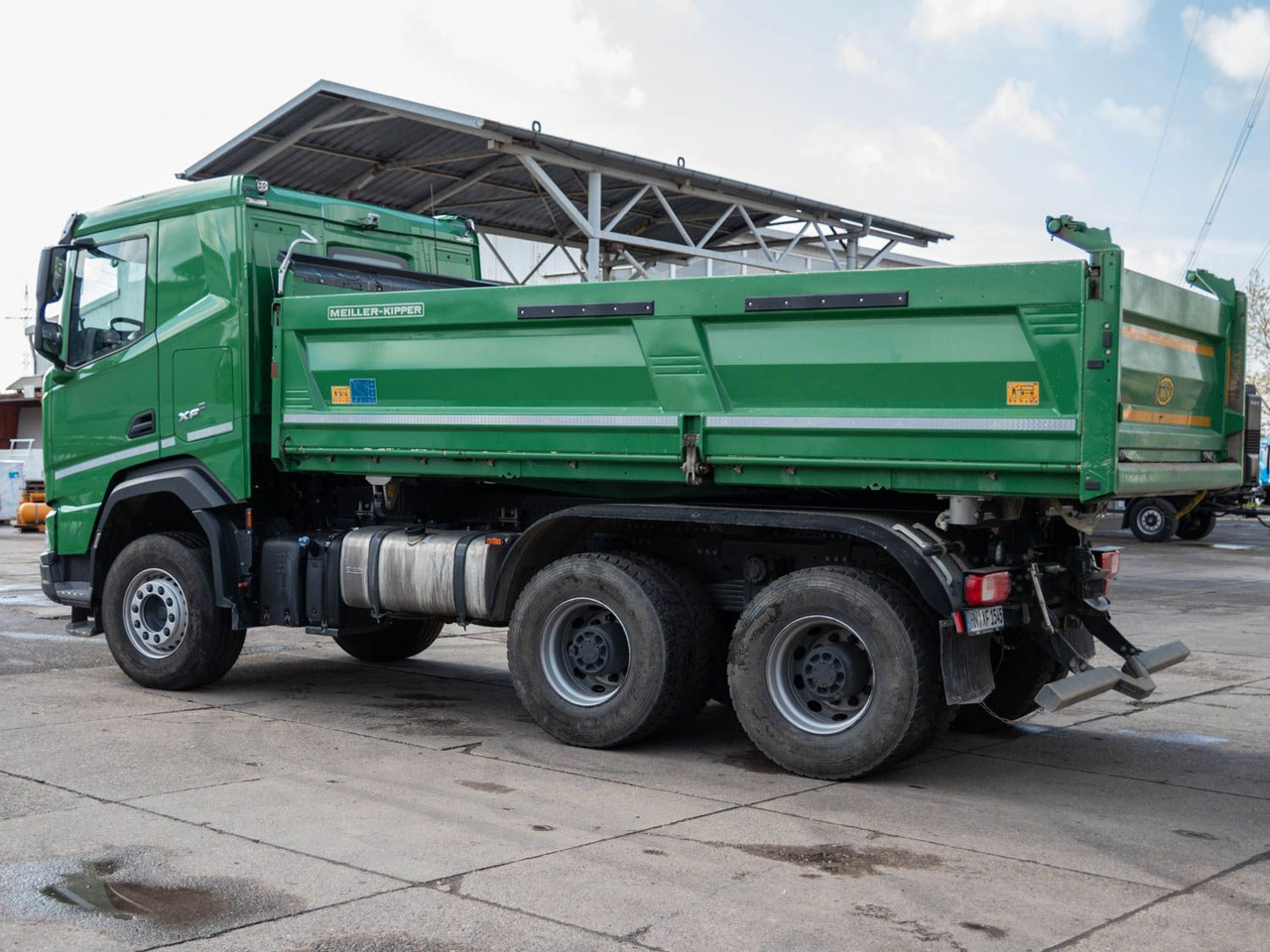 DAF FAT XFC 530 SL Meiller TRIGENIUS D 316 DAF FAT XFC 530 SL Meiller TRIGENIUS D 316 - Billenőplatós teherautó: 5 kép. DAF FAT XFC 530 SL Meiller TRIGENIUS D 316 DAF FAT XFC 530 SL Meiller TRIGENIUS D 316 - Billenőplatós teherautó: 5 kép.