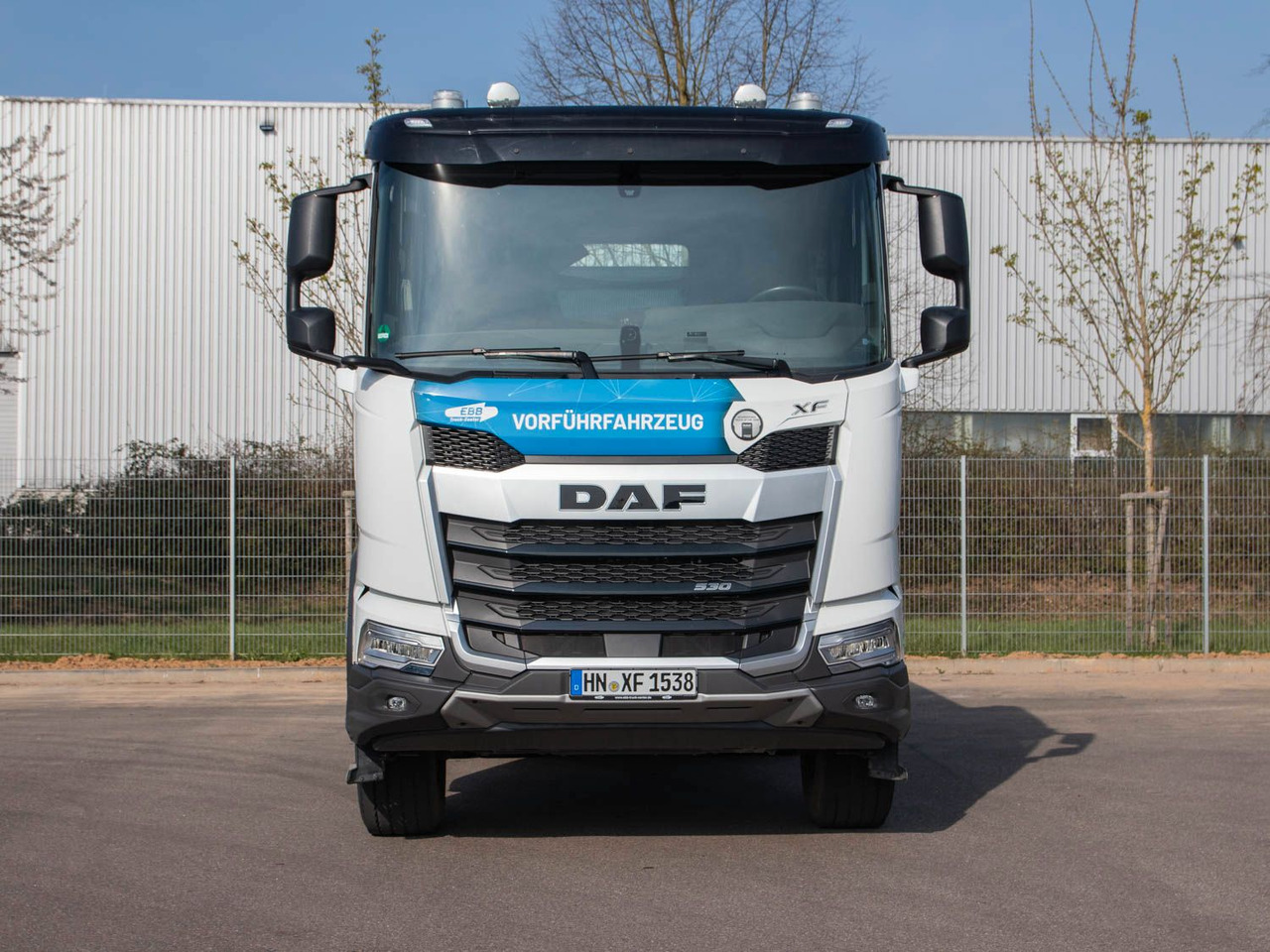 DAF FAT XFC 530 SL Meiller TRIGENIUS D 316 DAF FAT XFC 530 SL Meiller TRIGENIUS D 316 - Billenőplatós teherautó: 3 kép. DAF FAT XFC 530 SL Meiller TRIGENIUS D 316 DAF FAT XFC 530 SL Meiller TRIGENIUS D 316 - Billenőplatós teherautó: 3 kép.