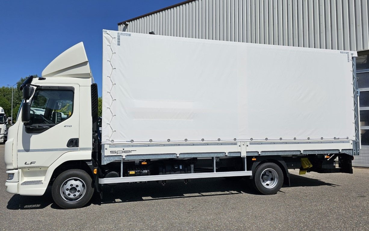 DAF LF 210 7,49t Spier Pritsche-Plane LBW Tageszulas DAF FA LF 210 08t Spier Pritsche mit LBW - Ponyvás teherautó: 5 kép. DAF LF 210 7,49t Spier Pritsche-Plane LBW Tageszulas DAF FA LF 210 08t Spier Pritsche mit LBW - Ponyvás teherautó: 5 kép.