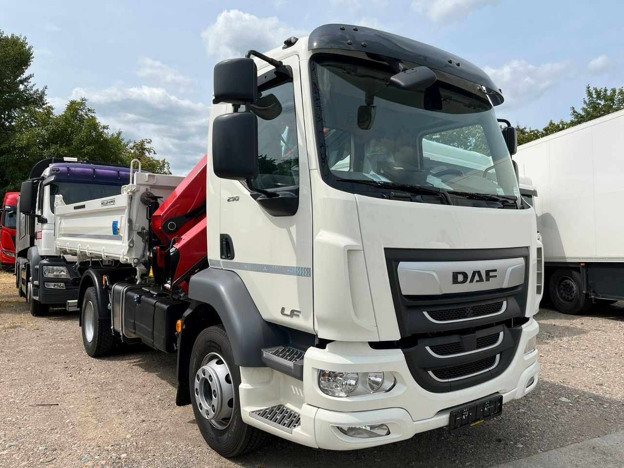 DAF LF 290 16t Meiller Krankipper Tageszulassung DAF LF 290 16t Meiller Krankipper Tageszulassung - Billenőplatós teherautó, Darus autó: 2 kép. DAF LF 290 16t Meiller Krankipper Tageszulassung DAF LF 290 16t Meiller Krankipper Tageszulassung - Billenőplatós teherautó, Darus autó: 2 kép.