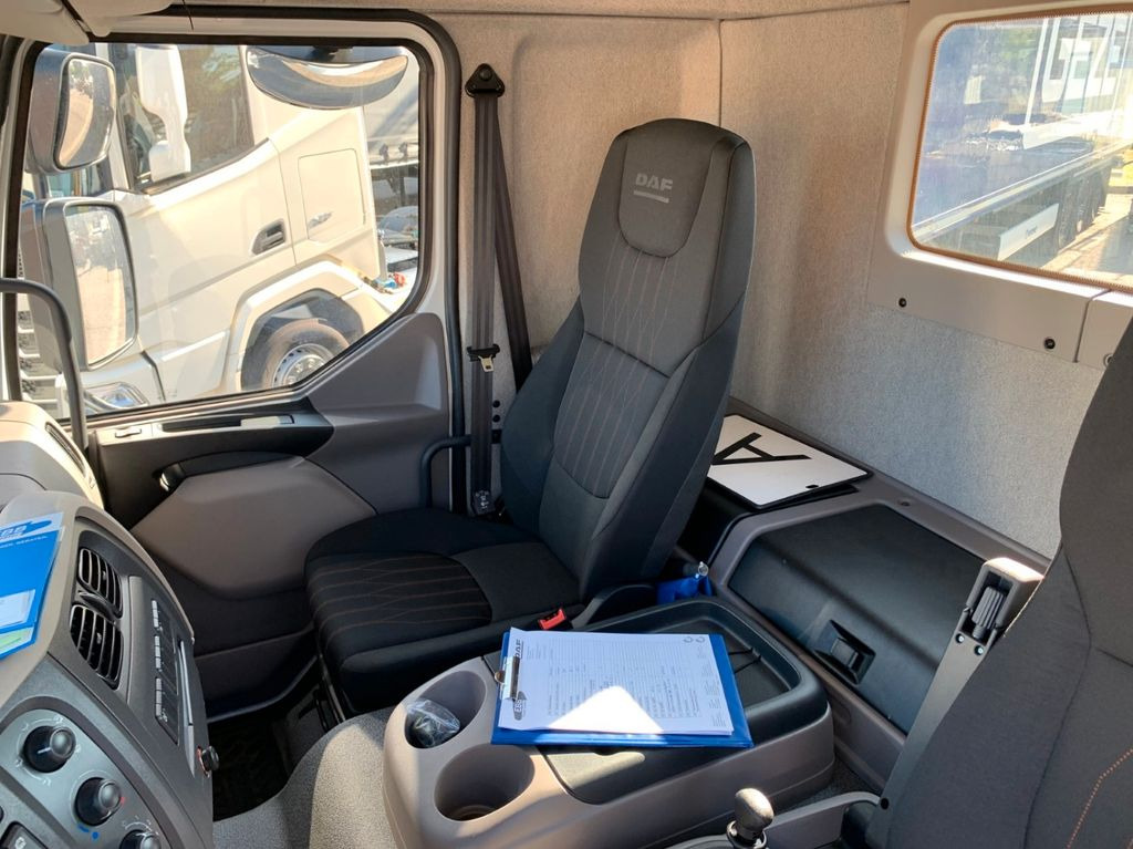 Konténerszállító DAF LF 310 18t VDL Absetzkipper: 10 kép.