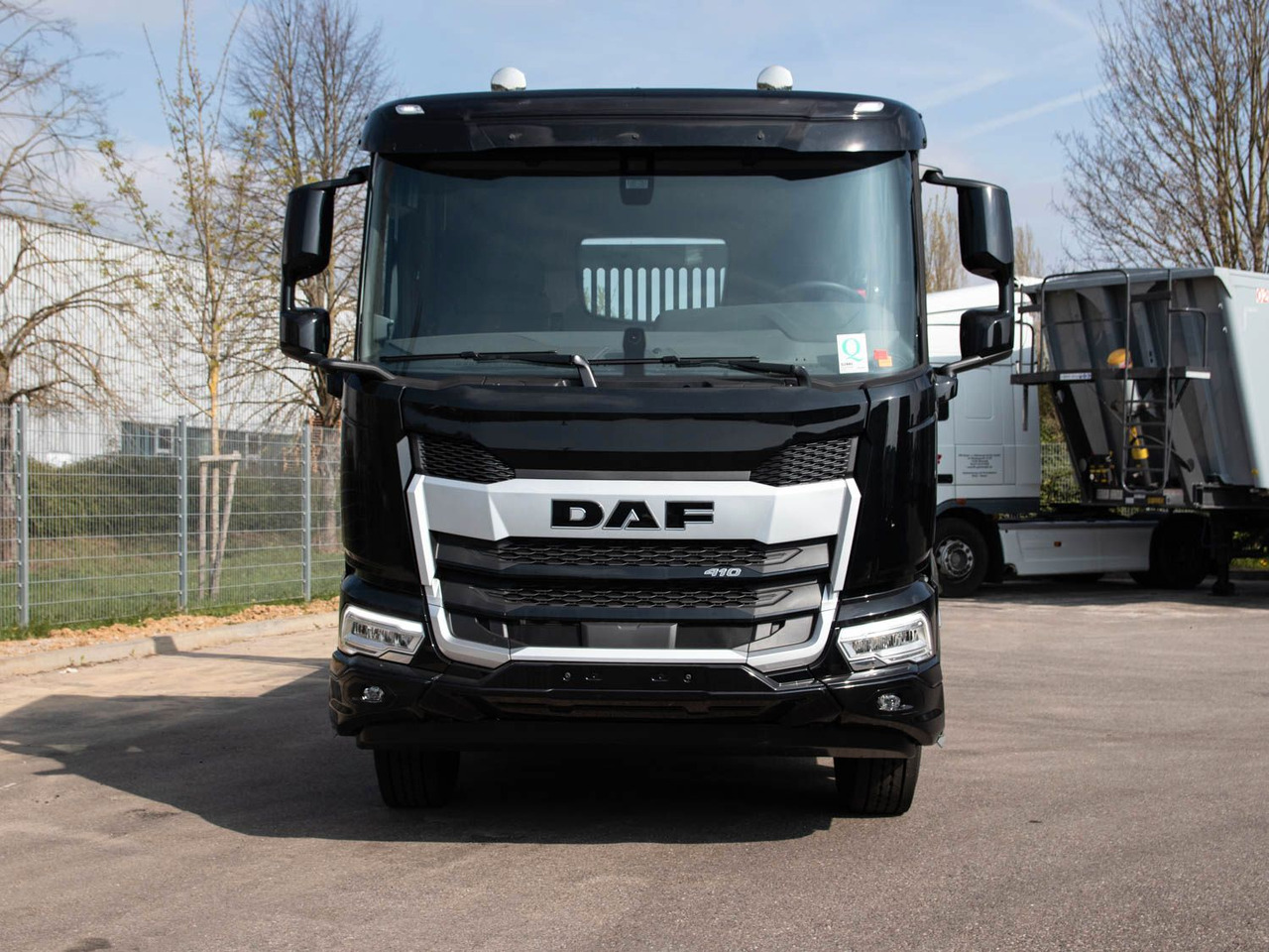 DAF XD 410 FA Absetzkipper DAF XD 410 FA Absetzkipper - Konténerszállító: 4 kép. DAF XD 410 FA Absetzkipper DAF XD 410 FA Absetzkipper - Konténerszállító: 4 kép.