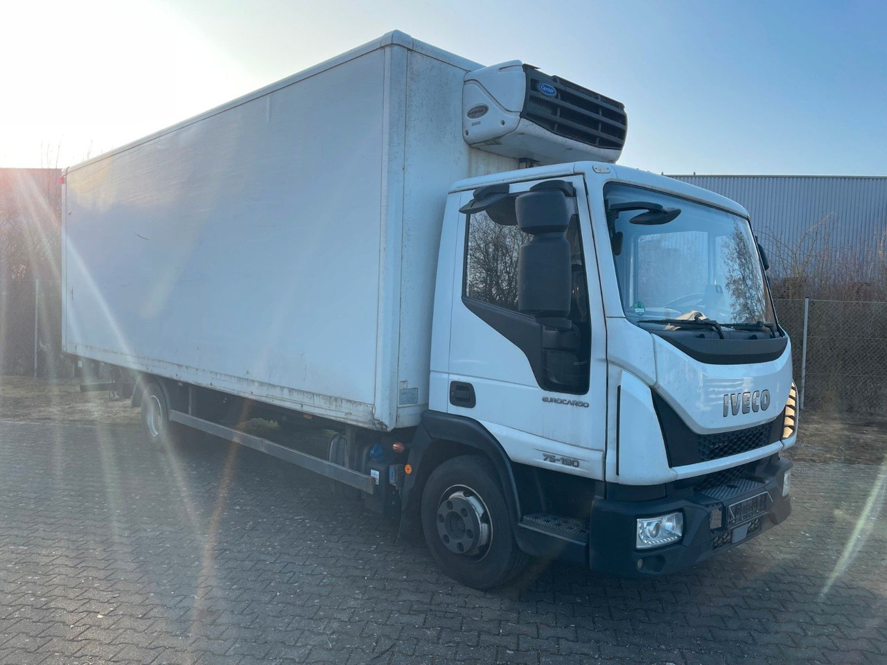 Iveco Eurocargo 75-190 - Dobozos kisteherautó: 2 kép. Iveco Eurocargo 75-190 - Dobozos kisteherautó: 2 kép.