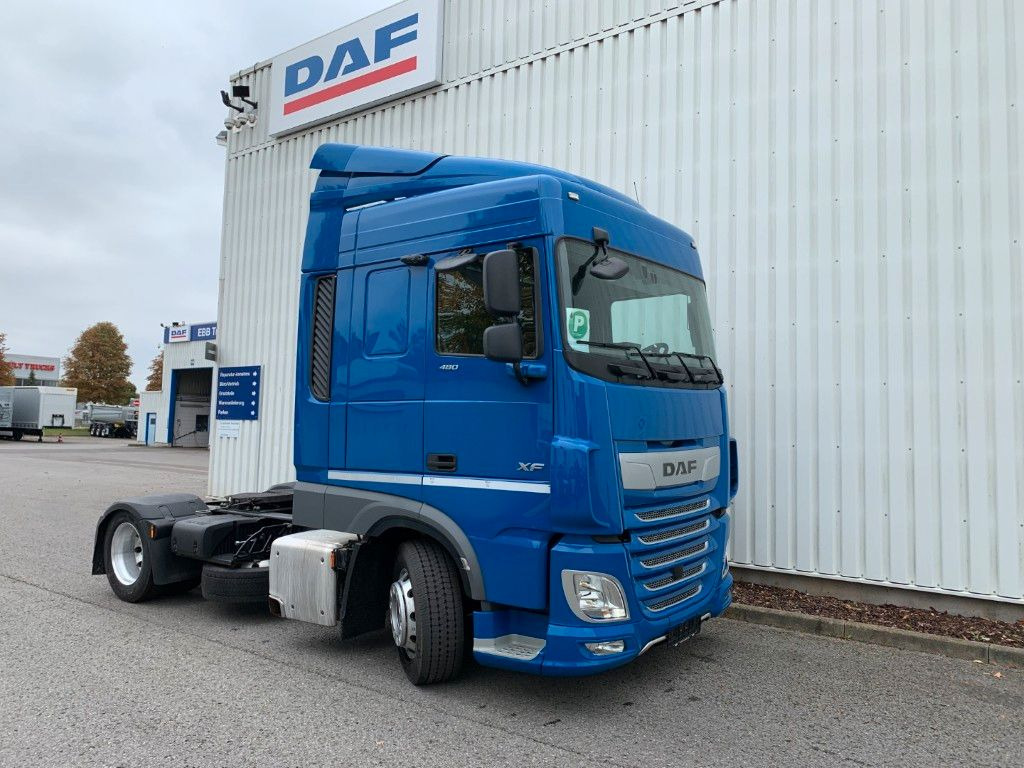 DAF FT XF 480 SC LD - Nyergesvontató: 3 kép. DAF FT XF 480 SC LD - Nyergesvontató: 3 kép.
