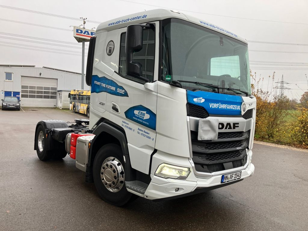 DAF XF 450 FT mit ADR - Nyergesvontató: 5 kép. DAF XF 450 FT mit ADR - Nyergesvontató: 5 kép.