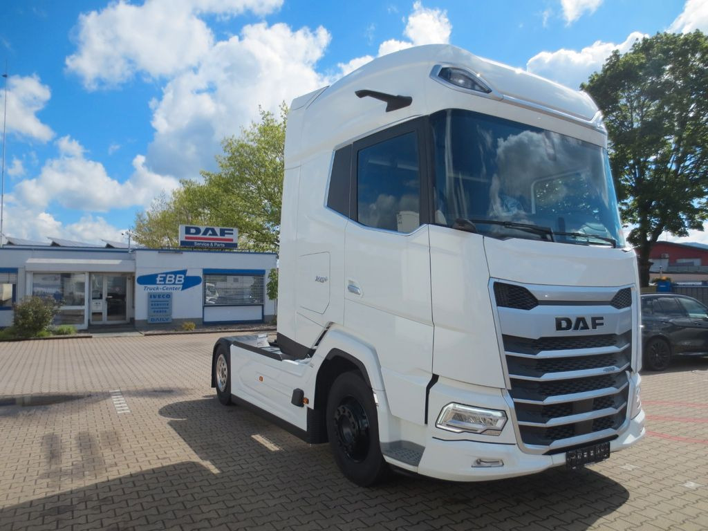 DAF XG+ 480 FT 2x verfügbar - Nyergesvontató: 1 kép. DAF XG+ 480 FT 2x verfügbar - Nyergesvontató: 1 kép.