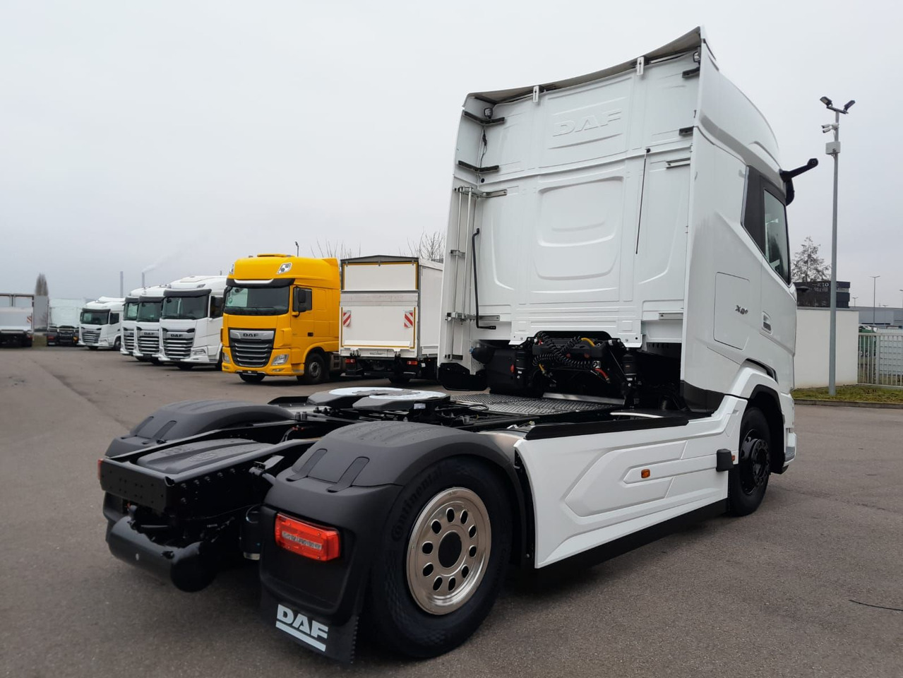 DAF XG+ 530 FT - Nyergesvontató: 2 kép. DAF XG+ 530 FT - Nyergesvontató: 2 kép.