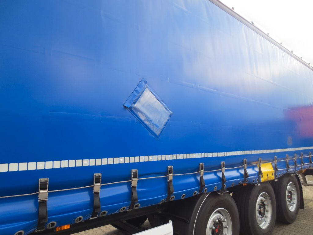 Wielton Curtain Master Stand. BAHNVERLADEFÄHIG Code P386 Wielton Curtain Master Stand. BAHNVERLADEFÄHIG Code P386 - Ponyvás félpótkocsi: 3 kép. Wielton Curtain Master Stand. BAHNVERLADEFÄHIG Code P386 Wielton Curtain Master Stand. BAHNVERLADEFÄHIG Code P386 - Ponyvás félpótkocsi: 3 kép.