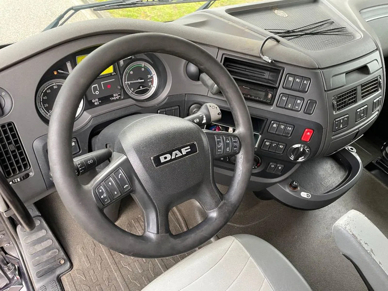 Állatszállító teherautó DAF XF 460 2017 berdex 3 lagen varkens: 10 kép.
