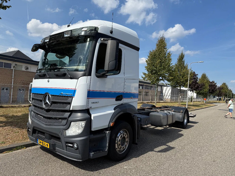 Mercedes-Benz Actros 1930 2017 only 414.000 km - Alvaz teherautó: 1 kép. Mercedes-Benz Actros 1930 2017 only 414.000 km - Alvaz teherautó: 1 kép.