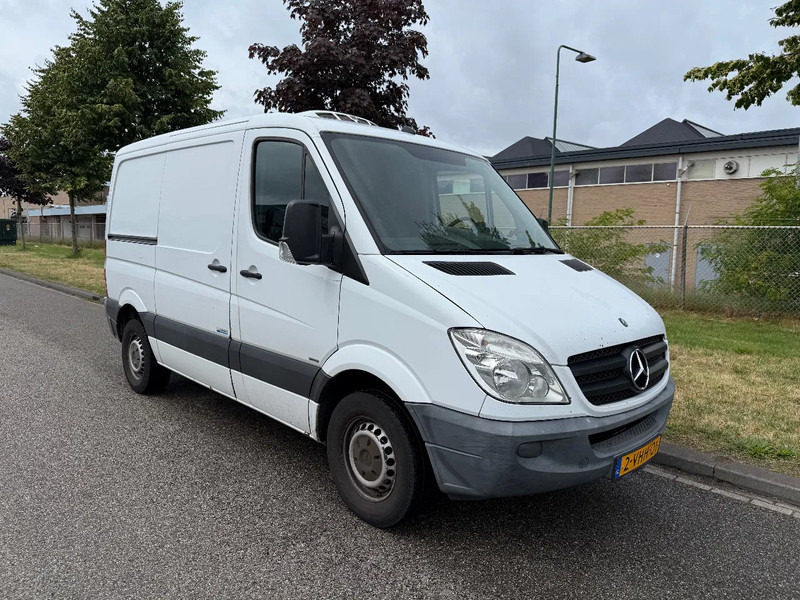 Mercedes-Benz Sprinter 313 2010 kuhlung diepfreez - Hűtős kisteherautó: 1 kép. Mercedes-Benz Sprinter 313 2010 kuhlung diepfreez - Hűtős kisteherautó: 1 kép.