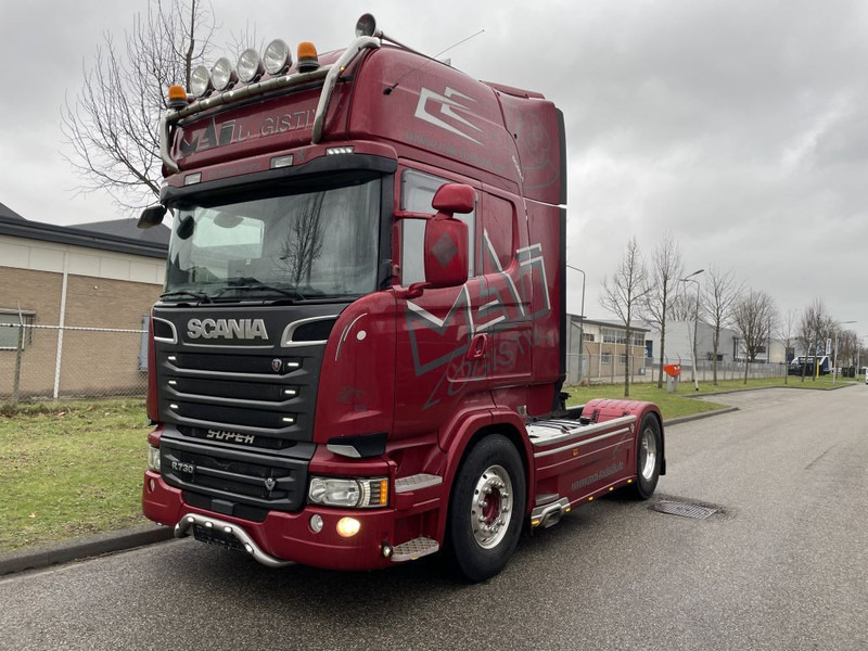 Scania R730 V8 2017 full option - Nyergesvontató: 1 kép. Scania R730 V8 2017 full option - Nyergesvontató: 1 kép.