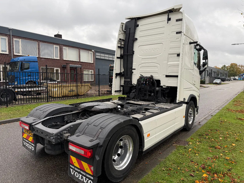 Volvo FH 460 XL 2022 only 397.000 km !!! - Nyergesvontató: 5 kép. Volvo FH 460 XL 2022 only 397.000 km !!! - Nyergesvontató: 5 kép.