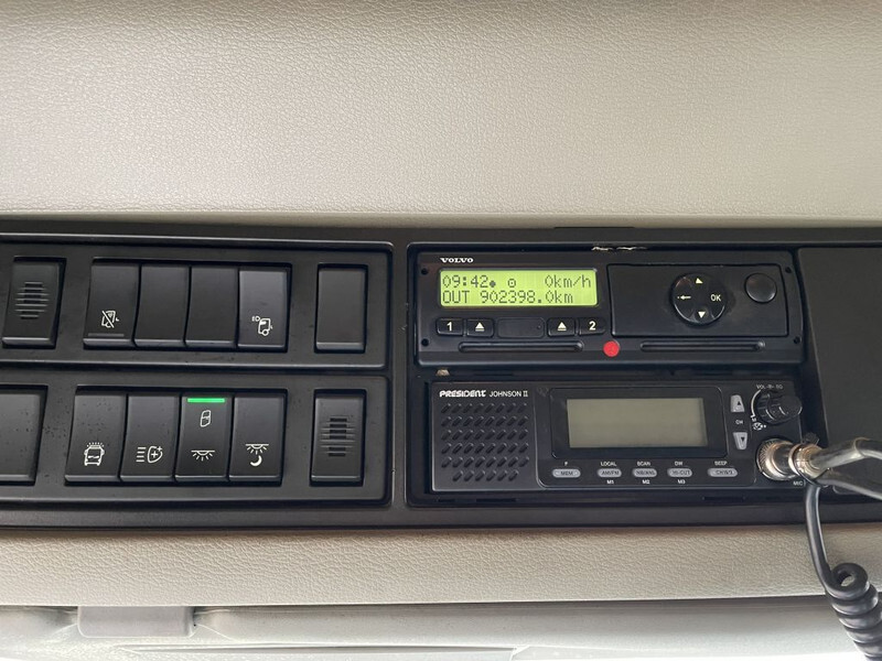 Nyergesvontató Volvo FM 370 euro 6: 14 kép.